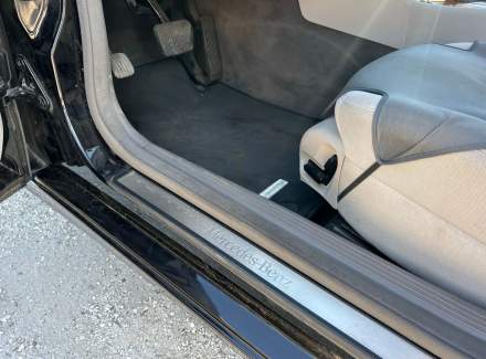 Mercedes-Benz - E-class