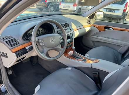 Mercedes-Benz - E-class