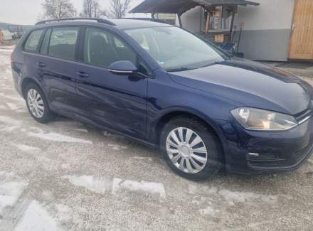 Volkswagen - Golf