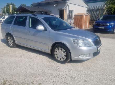 Škoda - Octavia