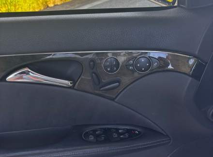 Mercedes-Benz - E-class