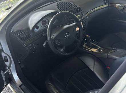 Mercedes-Benz - E-class