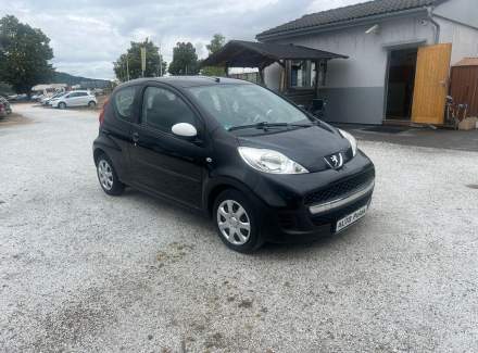 Peugeot - 107
