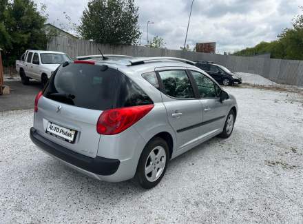 Peugeot - 207