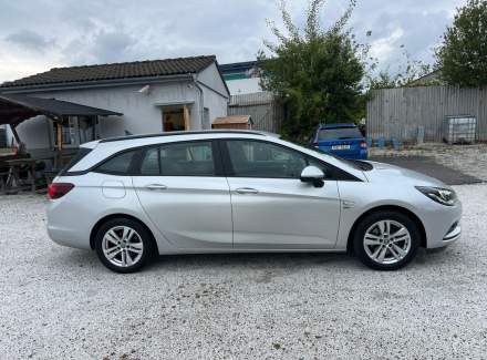 Opel - Astra