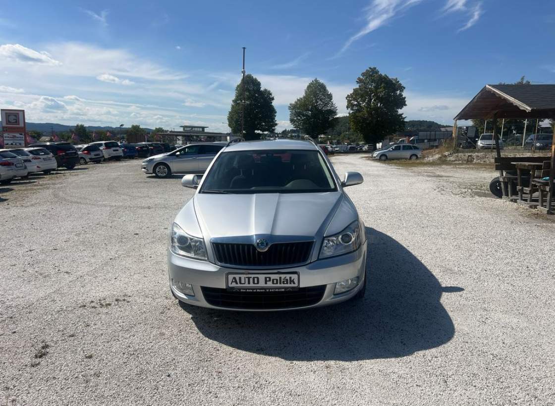 Škoda - Octavia