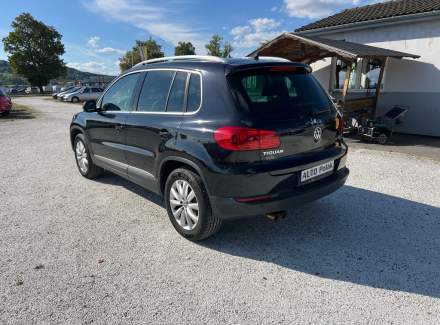 Volkswagen - Tiguan