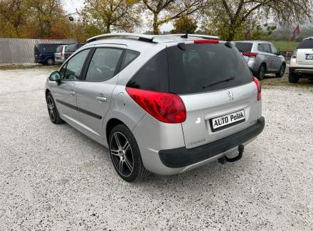 Peugeot - 207