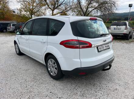 Ford - S-MAX
