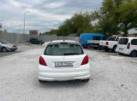 Peugeot - 207