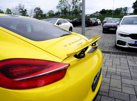 Porsche - Cayman