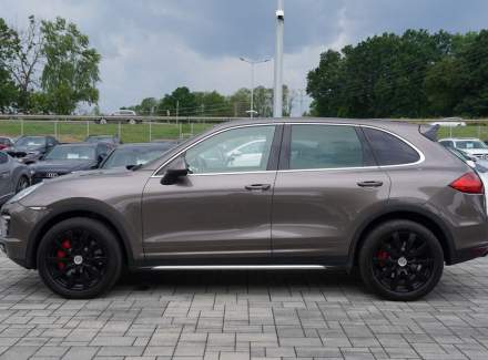 Porsche - Cayenne