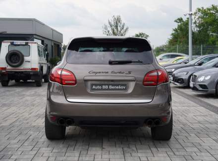 Porsche - Cayenne