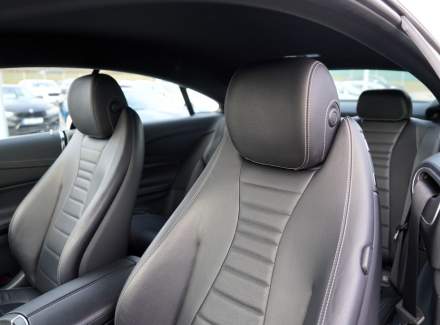 Mercedes-Benz - E-class