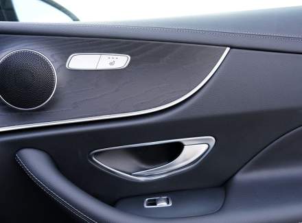 Mercedes-Benz - E-class