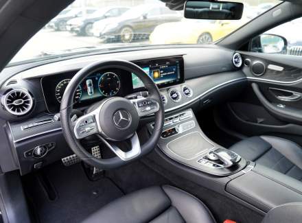 Mercedes-Benz - E-class