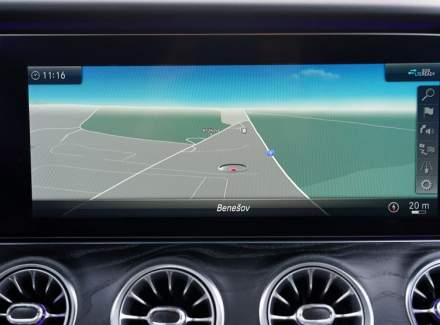 Mercedes-Benz - E-class