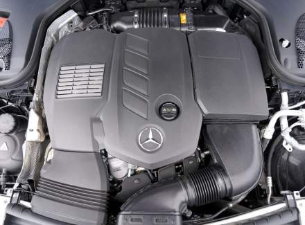 Mercedes-Benz - E-class