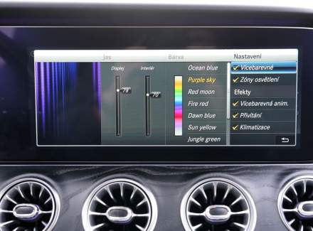 Mercedes-Benz - E-class