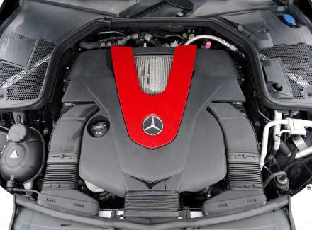 Mercedes-Benz - C-class