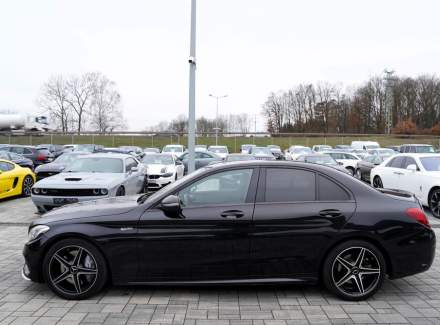 Mercedes-Benz - C-class