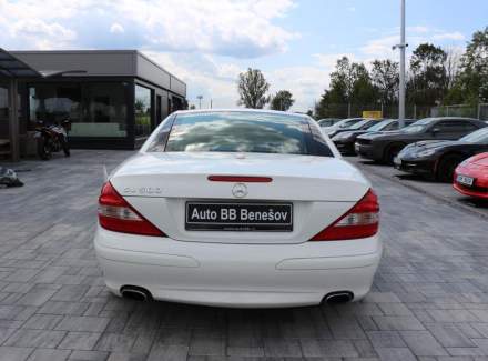 Mercedes-Benz - SL