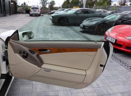Mercedes-Benz - SL