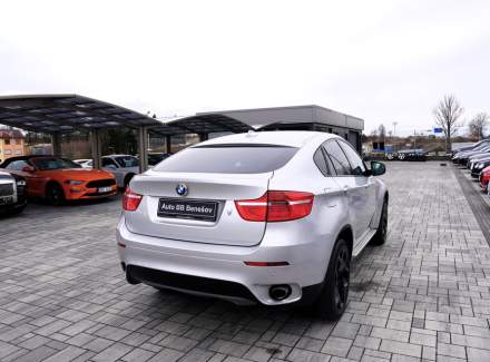 BMW - X6
