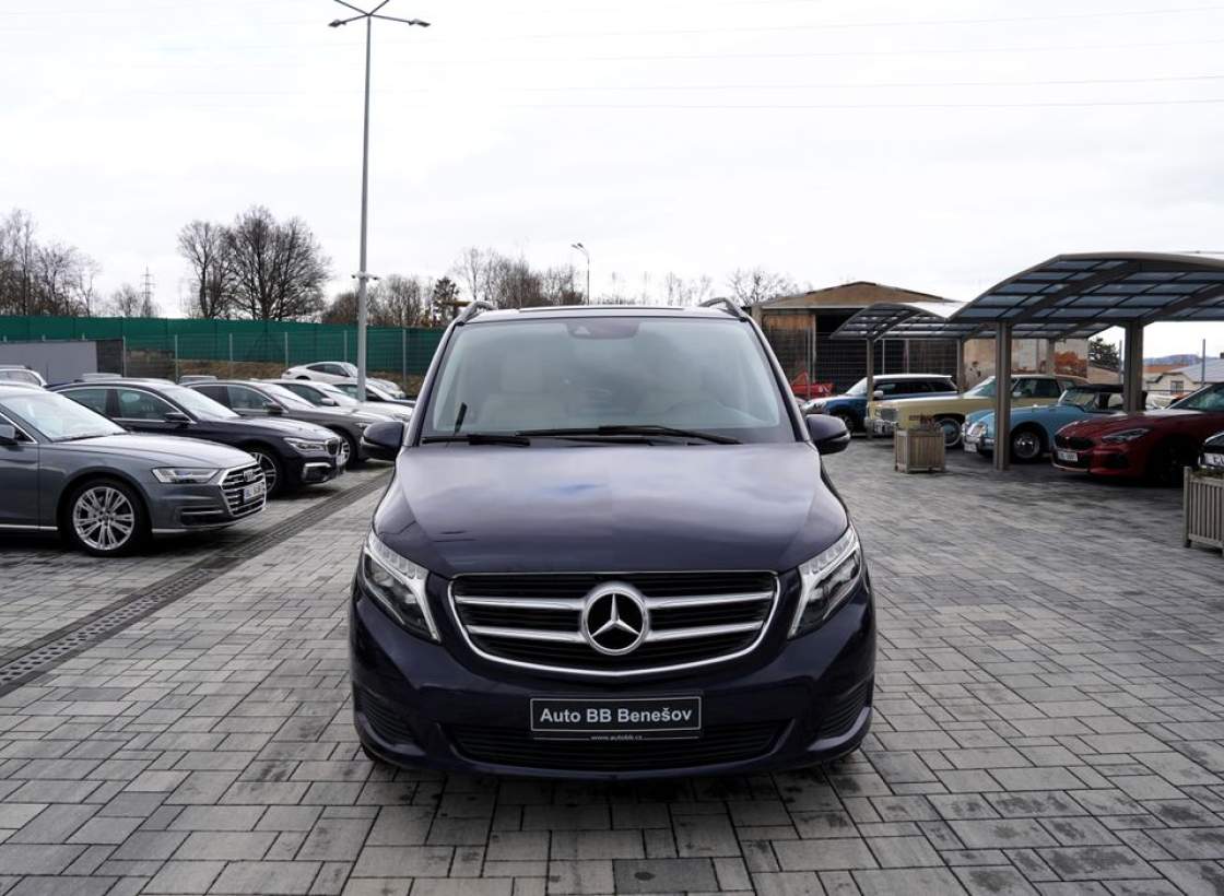 Mercedes-Benz - V-class