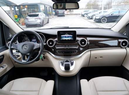 Mercedes-Benz - V-class