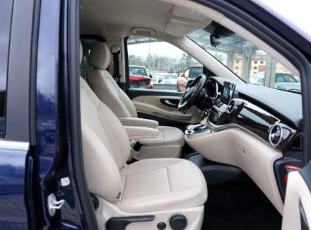 Mercedes-Benz - V-class