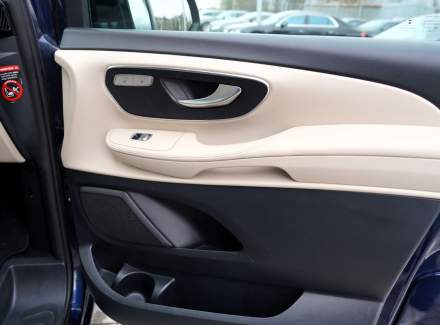 Mercedes-Benz - V-class