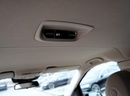 Mercedes-Benz - V-class