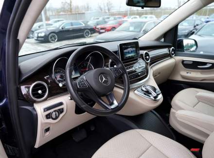 Mercedes-Benz - V-class