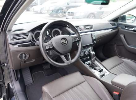 Škoda - Superb