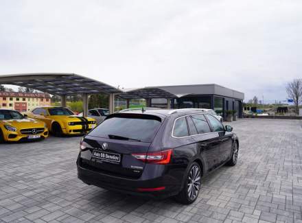 Škoda - Superb