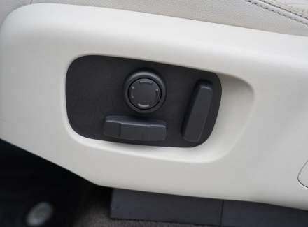 Land Rover - Discovery