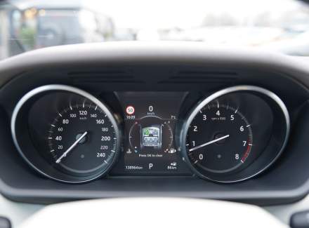 Land Rover - Discovery