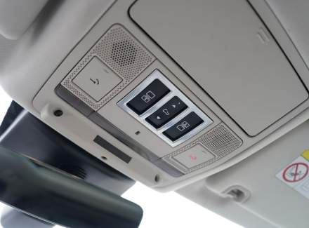 Land Rover - Discovery