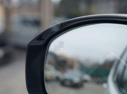 Land Rover - Discovery