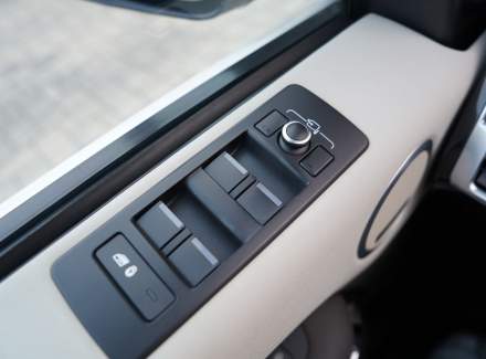 Land Rover - Discovery