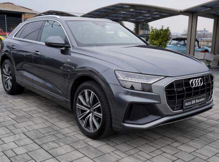 Audi - Q8