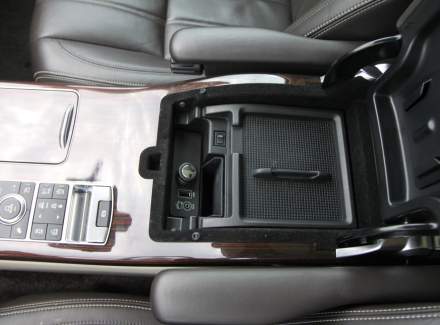 Land Rover - Range Rover