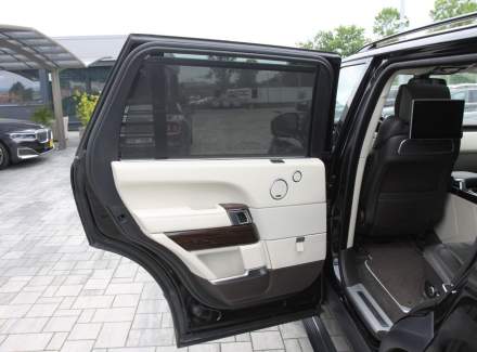 Land Rover - Range Rover