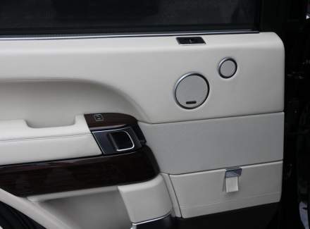 Land Rover - Range Rover