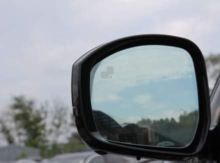 Land Rover - Range Rover