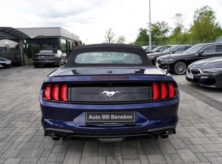 Ford - Mustang