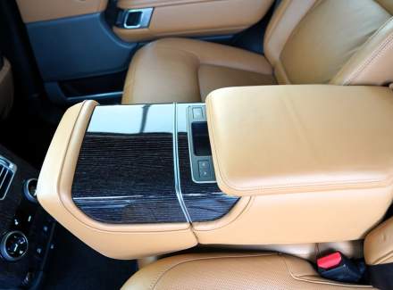 Land Rover - Range Rover