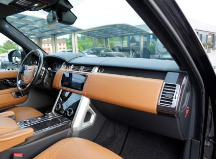 Land Rover - Range Rover