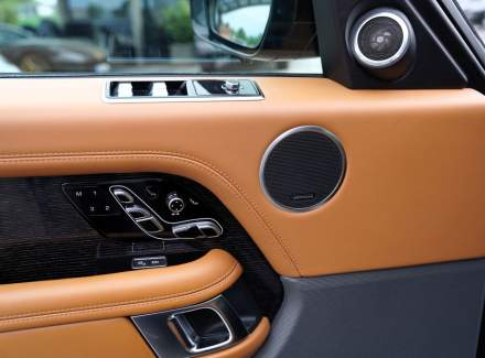 Land Rover - Range Rover